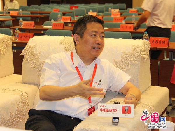 紅豆為什么贏？看周氏三代從手工作坊到國際布局